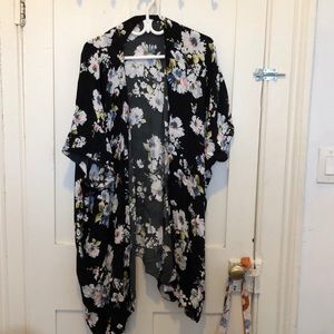 Flowery kimono